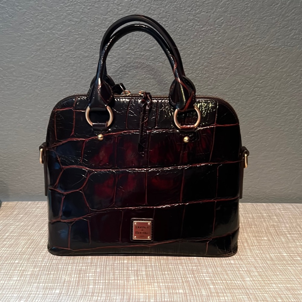 Dooney & Bourke leather bag